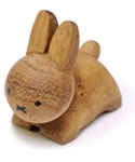 ブルーナ 
木製箸置き
(うさぎ・茶)