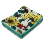 箸置き
[ぼたん]
(ミッフィー九谷焼)