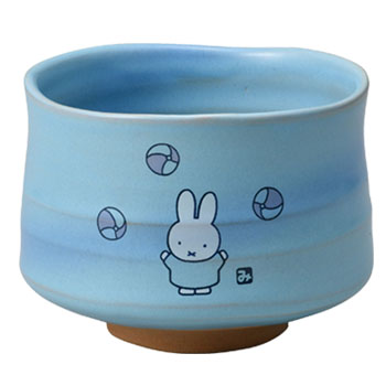 美濃焼抹茶碗
[淡青磁]
(ミッフィー抹茶碗シリーズ)