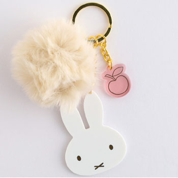 ファー付きアクリルキーホルダー
[BM-454/beige]
(BasicLine)